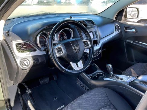 Used 2016 Dodge Journey SXT image 16