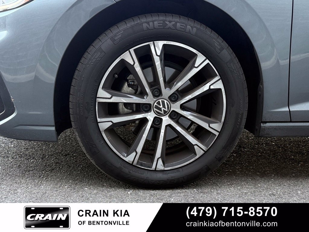 Used 2025 Volkswagen Jetta Sport FWD image 29