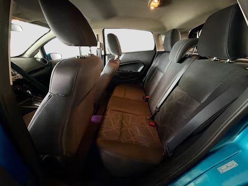 Used 2012 Ford Fiesta SE FWD image 27