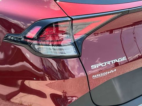 Used 2023 Kia Sportage X-Line w/ X-Line Premium Package AWD/4WD image 35