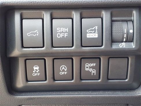 Used 2023 Subaru Forester Limited image 14