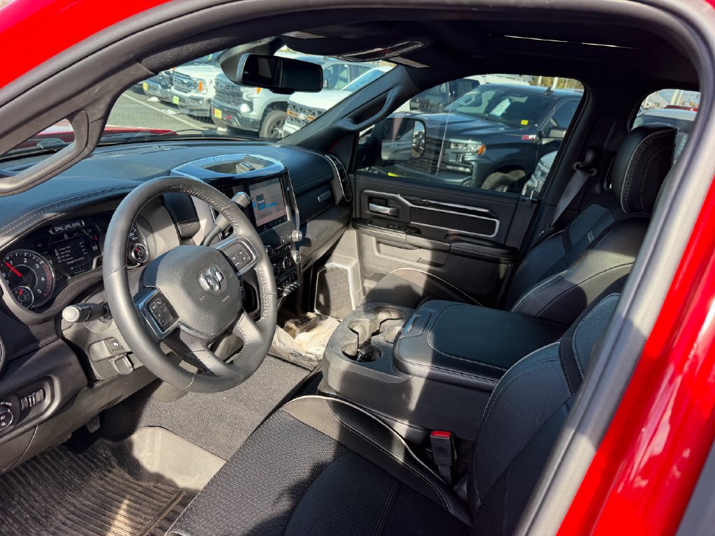 Used 2022 RAM 2500 Laramie w/ Night Edition AWD/4WD image 3