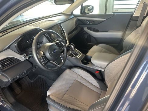 Used 2025 Subaru Outback Premium w/ Popular Package #1 image 9