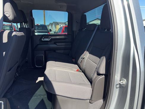 Used 2024 Chevrolet Silverado 3500 LT w/ Safety Package AWD/4WD image 18