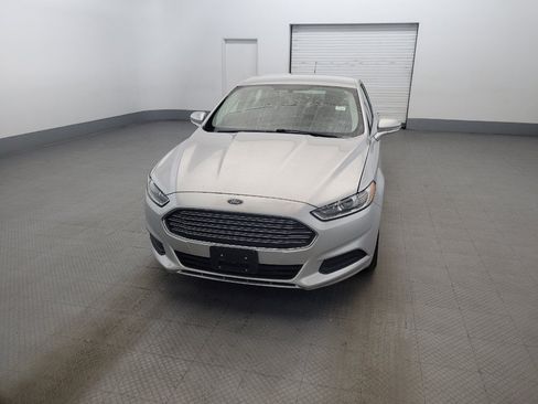 Used 2014 Ford Fusion SE FWD image 15
