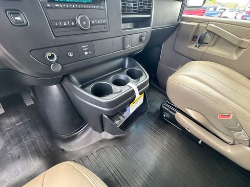 New 2026 Chevrolet Express 2500 RWD image 23