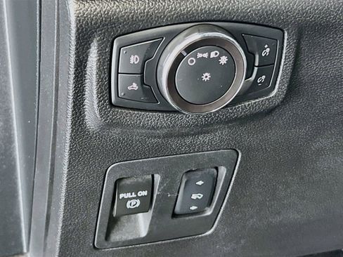 Used 2018 Ford F150 XLT w/ Equipment Group 302A Luxury AWD/4WD image 14