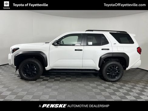 Used 2026 Toyota 4Runner SR5 RWD image 2