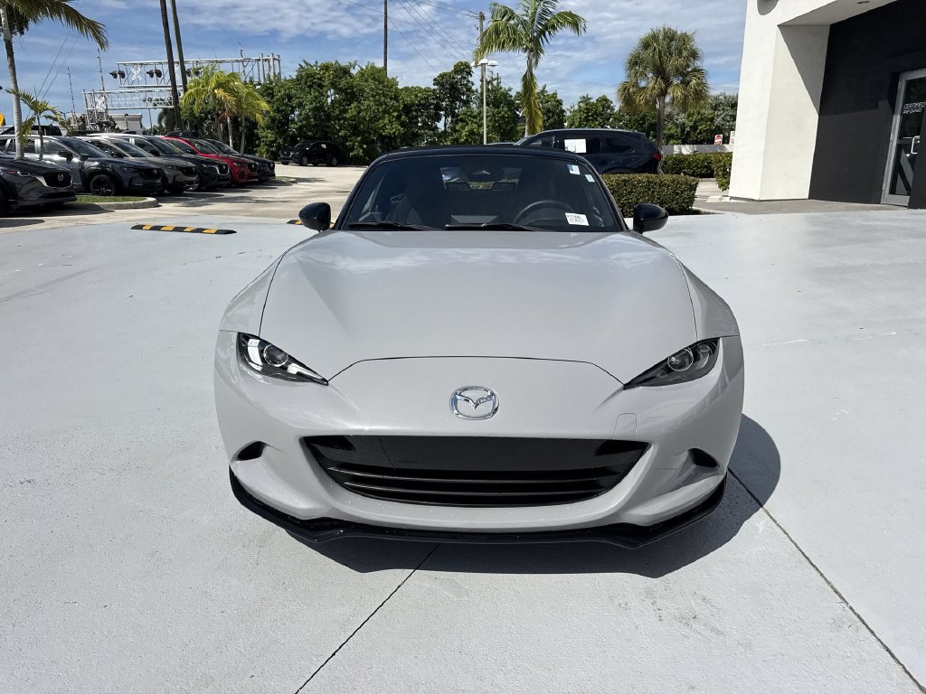 Used 2025 MAZDA MX-5 Miata Club RWD image 8