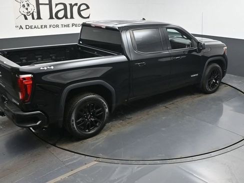 Used 2022 GMC Sierra 1500 Elevation image 38