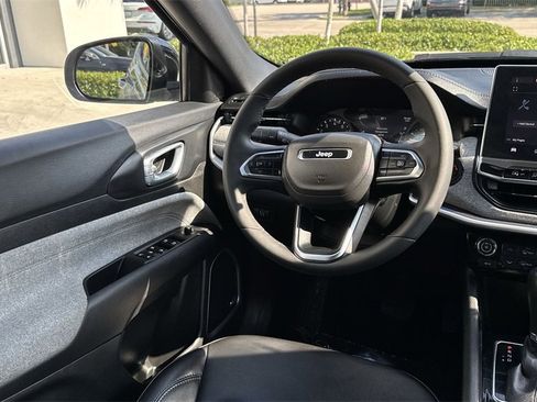 Used 2023 Jeep Compass Latitude w/ Sun and Sound Group image 22