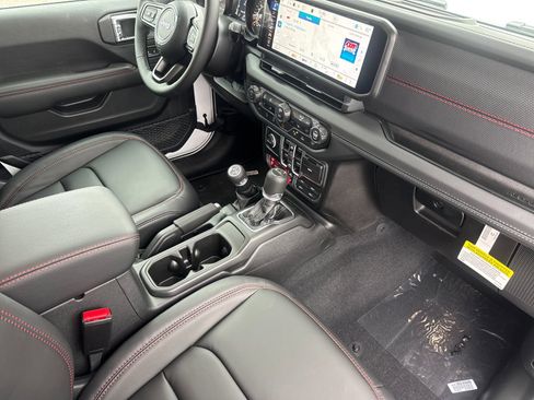 New 2026 Jeep Gladiator Rubicon image 14