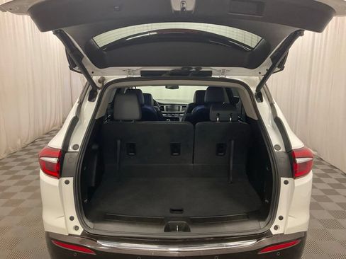 Used 2019 Buick Enclave Essence AWD/4WD image 26