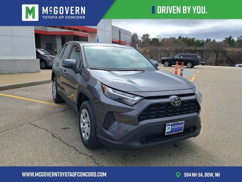 Used 2023 Toyota RAV4 LE image 11