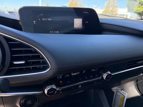 New 2026 MAZDA MAZDA3 2.5 S Premium image 22