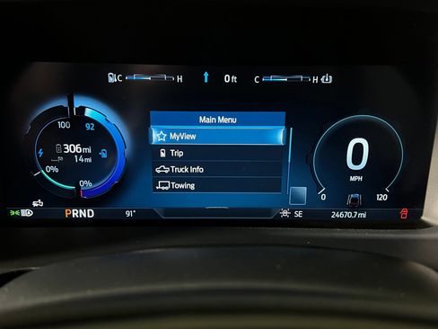 Used 2023 Ford F150 Lightning Platinum AWD/4WD image 15