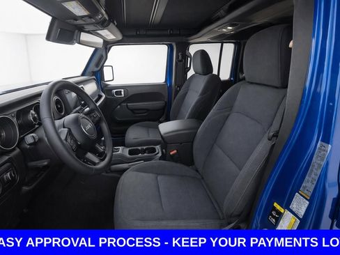 Used 2024 Jeep Wrangler Unlimited w/ Convenience Group image 12