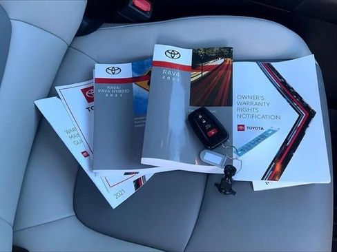 Used 2021 Toyota RAV4 Limited w/ Carpet Mat Package (TMS) image 43