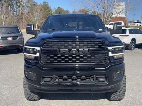 Used 2024 RAM 2500 Big Horn w/ Night Edition AWD/4WD image 8