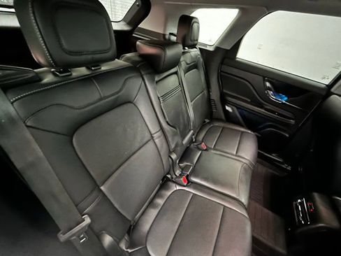 Used 2022 Lincoln Corsair Reserve w/ Elements Package image 42