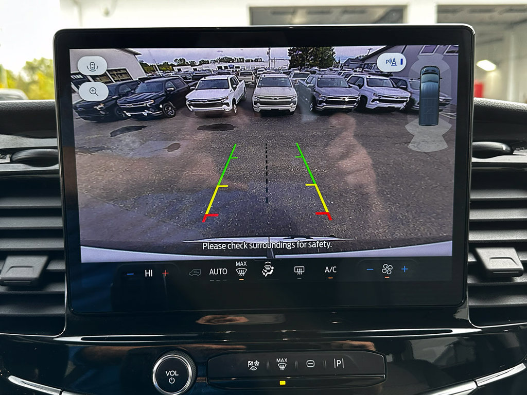 Used 2024 Ford Transit 350 XLT AWD/4WD image 4