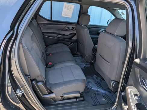 Used 2023 Chevrolet Traverse LT AWD/4WD image 30
