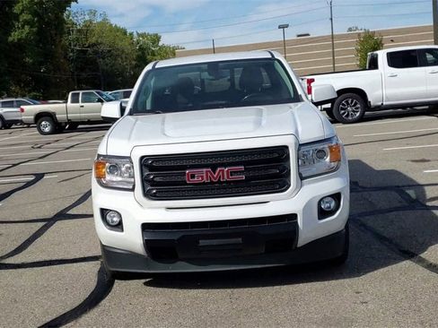 Certified 2018 GMC Canyon All Terrain w/ Trailering Package image 3