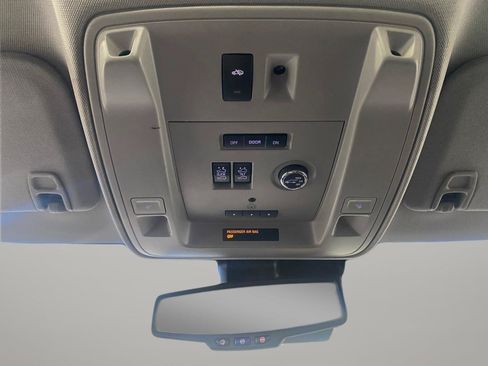 Used 2015 Cadillac Escalade Premium AWD/4WD image 20