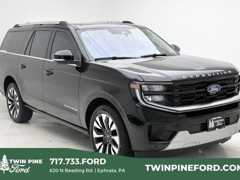 Used 2025 Ford Expedition Max Platinum w/ Driver's Package image 1