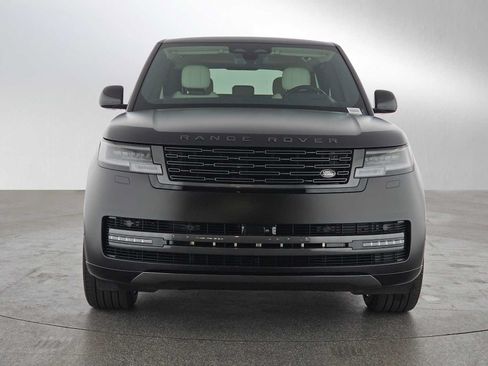Used 2026 Land Rover Range Rover SE AWD/4WD image 8