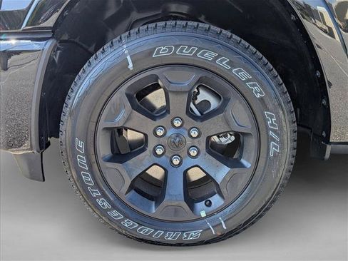 New 2026 RAM 1500 Big Horn AWD/4WD image 9