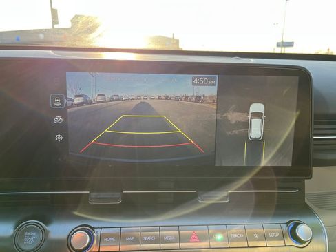 Used 2025 Hyundai Kona Limited image 28