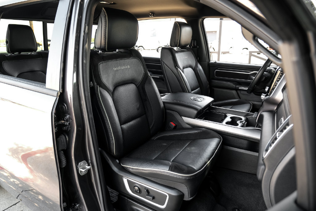Used 2023 RAM 1500 Laramie AWD/4WD image 51