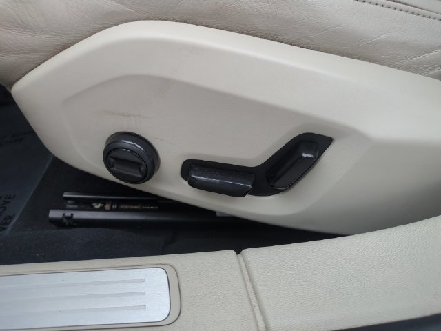 Certified 2024 Volvo S60 B5 Plus FWD image 14