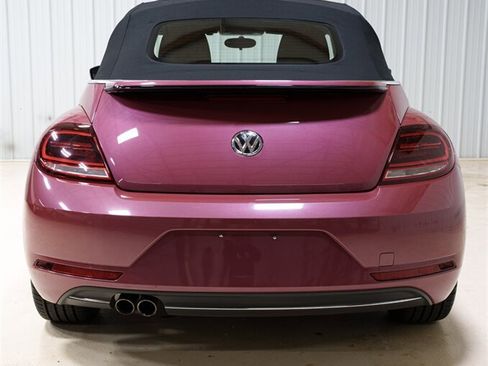 Used 2017 Volkswagen Beetle #PinkBeetle FWD image 6
