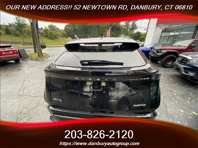 Used 2025 Nissan Ariya AWD image 9
