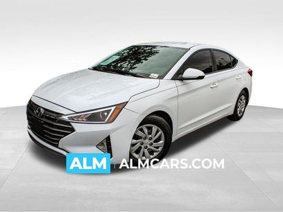 Used 2019 Hyundai Elantra SE w/ Cargo Package