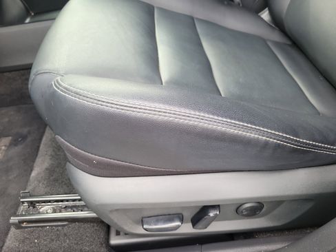 Used 2023 Nissan Rogue SL image 18