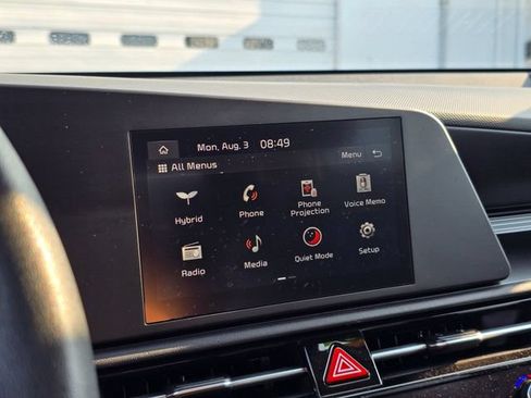 Certified 2026 Kia Niro LX FWD image 27