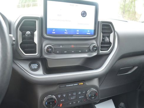 Used 2022 Ford Bronco Sport Outer Banks w/ Tech Package AWD/4WD image 16