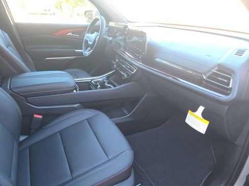 New 2026 Chevrolet Traverse Z71 w/ Driver Confidence Package image 18