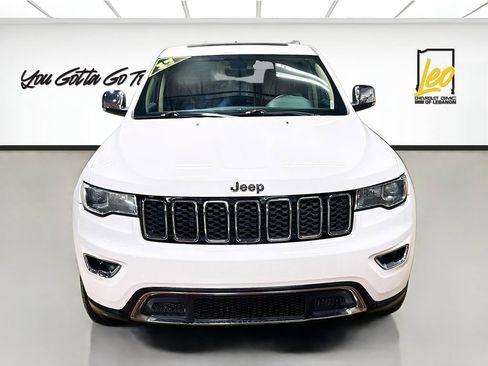 Used 2017 Jeep Grand Cherokee Limited image 2
