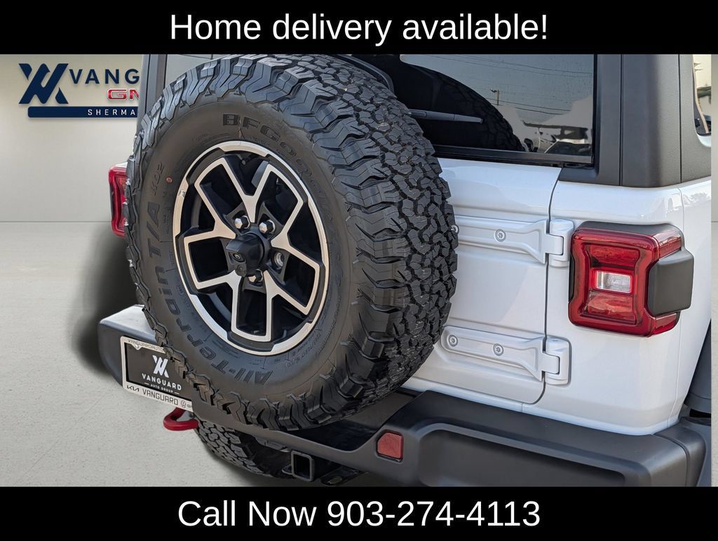 Used 2026 Jeep Wrangler Unlimited Rubicon AWD/4WD image 7