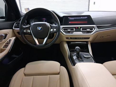 Used 2021 BMW 330i Sedan w/ Convenience Package image 4