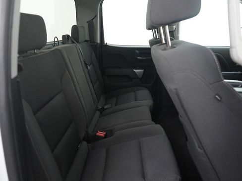 Used 2019 Chevrolet Silverado 1500 LT image 12