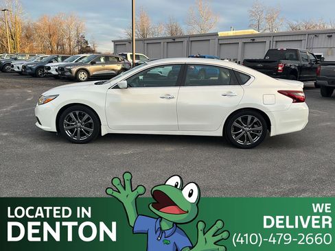 Used 2018 Nissan Altima 2.5 SR w/ SR Special Edition image 8