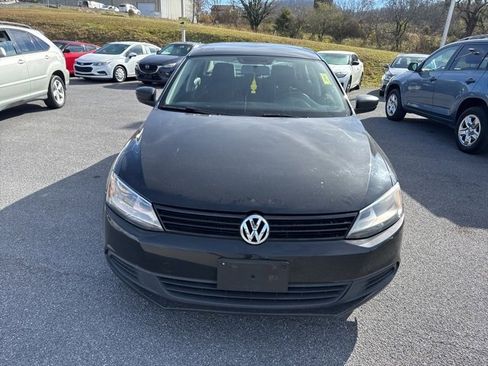 Used 2014 Volkswagen Jetta S image 3