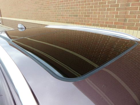 Used 2025 Buick Envision Preferred image 14