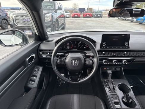 Certified 2022 Honda Civic Sport image 19