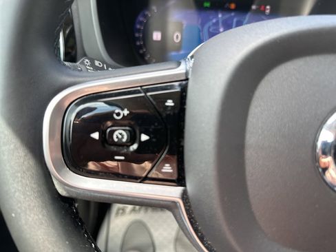 Certified 2023 Volvo XC60 B5 Plus w/ Climate Package AWD/4WD image 26